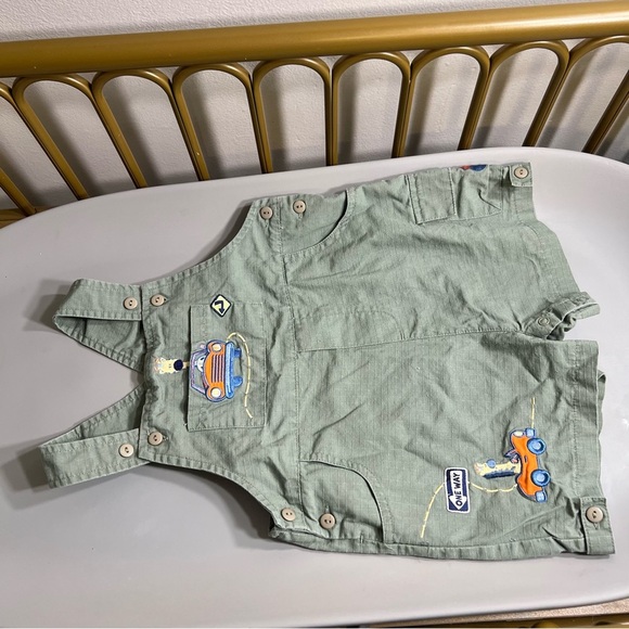 100% cotton Green baby Overalls with animal & Car embroidery Patches no flaws - Picture 1 of 5